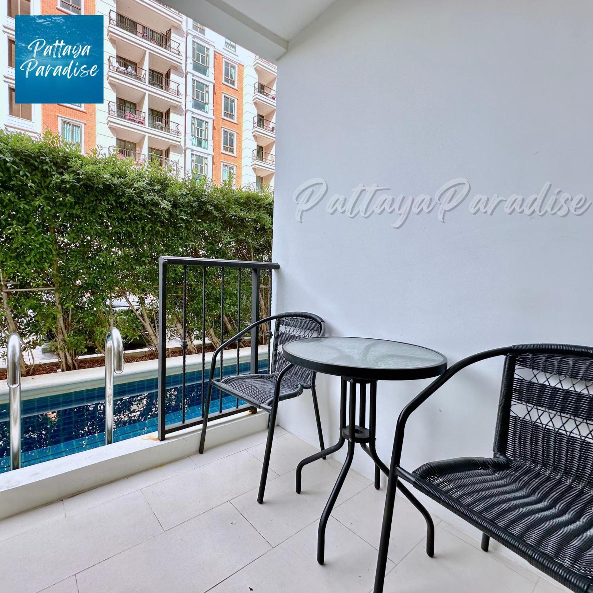 Espana Resort Jomtien Beach Pattaya Exterior photo