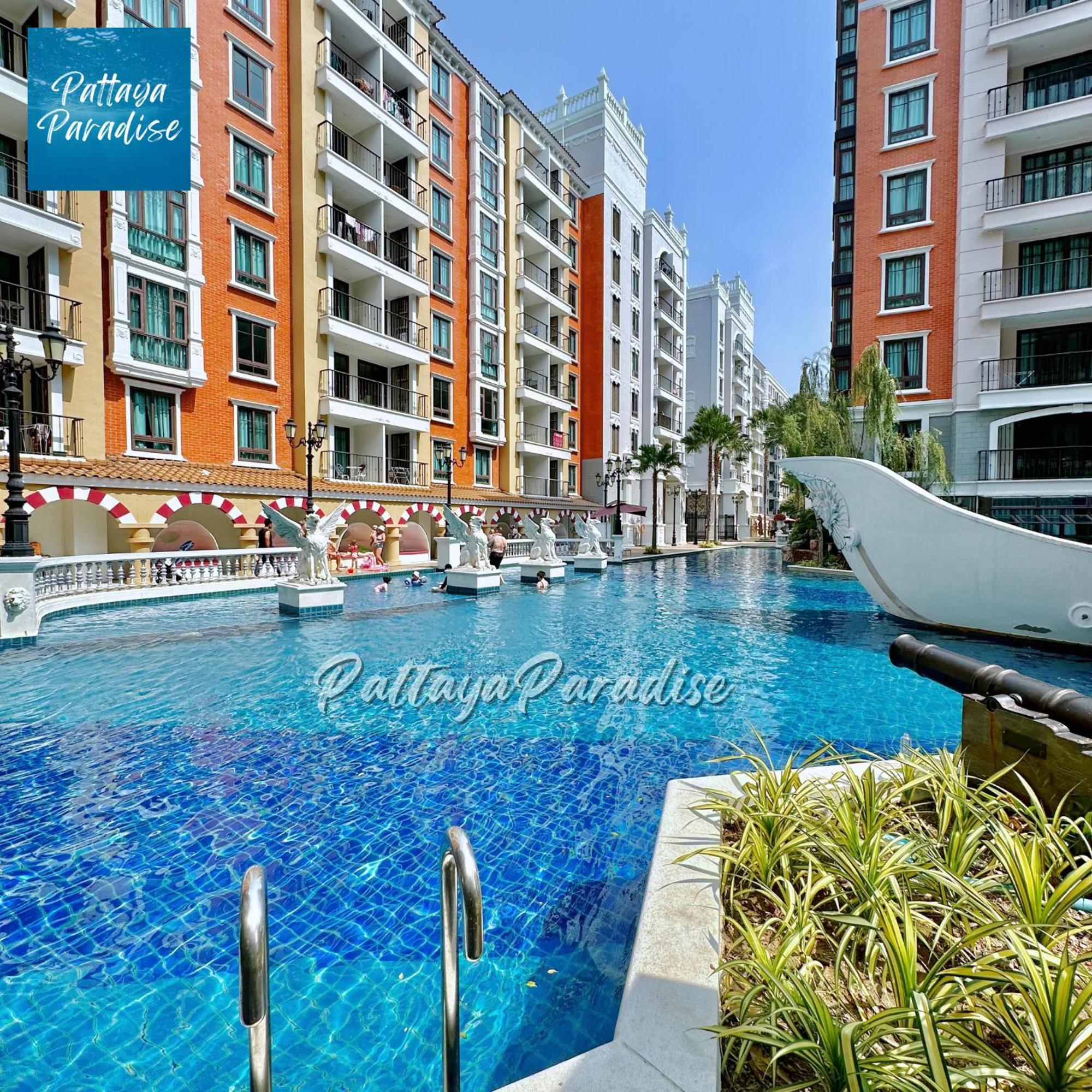 Espana Resort Jomtien Beach Pattaya Exterior photo